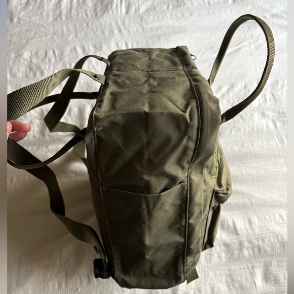 Fjallraven Kanken 13” Embroidered Laptop Bag - Picture 3 of 7